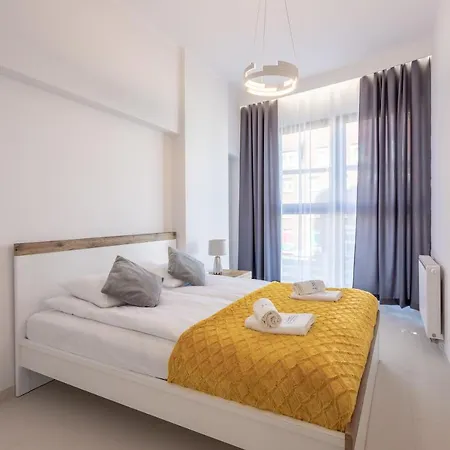 Apartamento Ambria Platan Tower