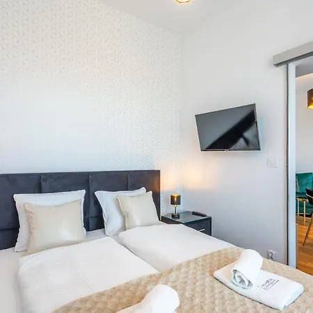 Ambria Platan Tower Apartment Swinoujscie
