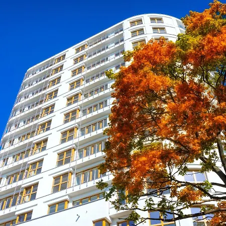 Ambria Platan Tower