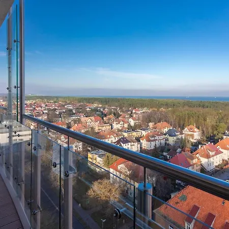 Ambria Platan Tower Apartment