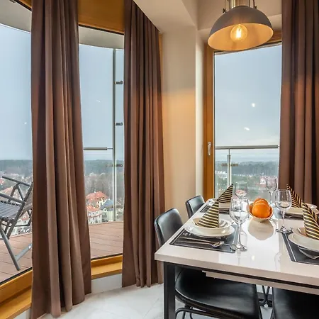 Ambria Platan Tower Appartamento *