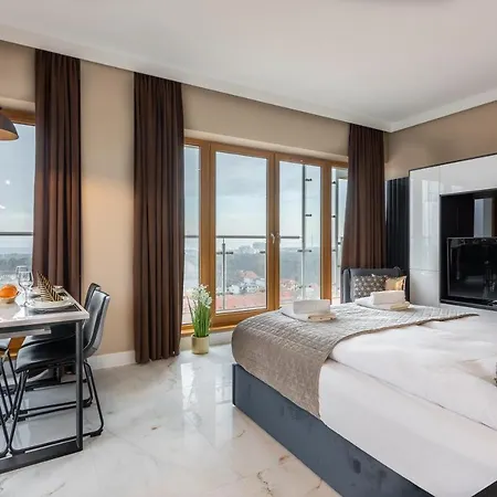 Ambria Platan Tower
