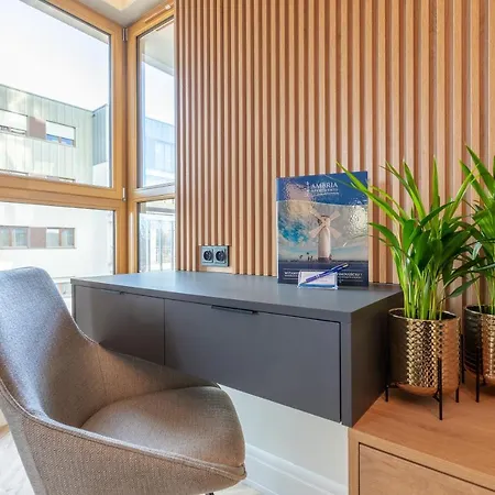 아파트 Ambria Platan Tower