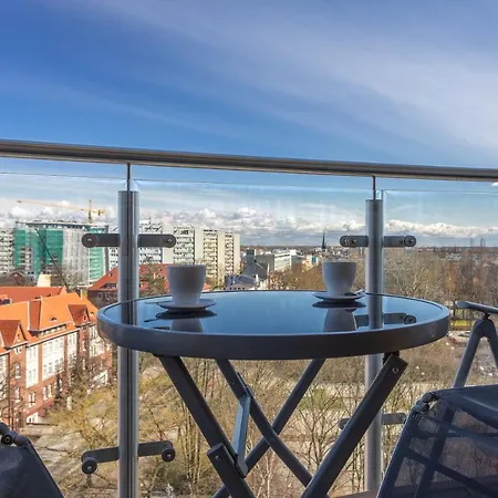 Ambria Platan Tower Apartamento Świnoujście