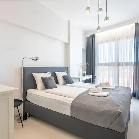 아파트 Ambria Platan Tower 슈비노우이스쳬