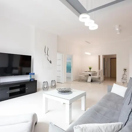 Ambria Platan Tower * Świnoujście