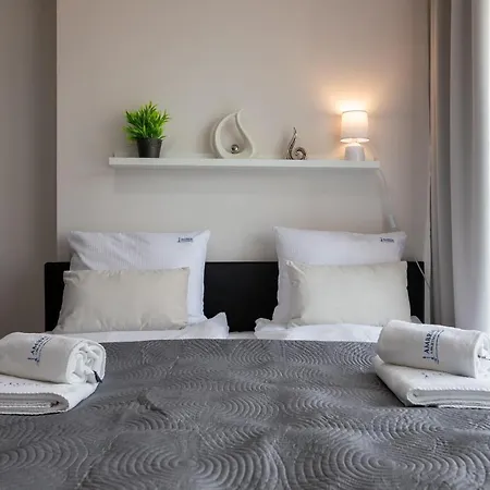 Apartment Ambria Platan Tower