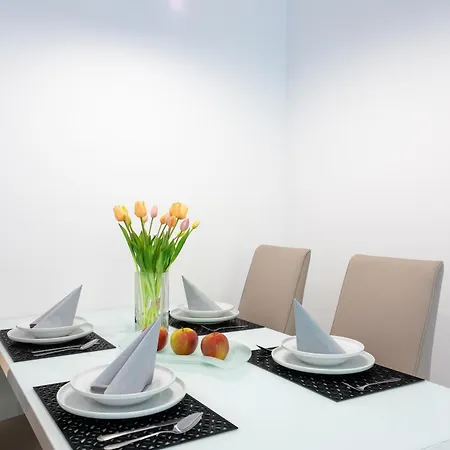 Ambria Platan Tower Διαμέρισμα