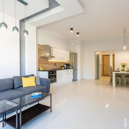Ambria Platan Tower Διαμέρισμα *