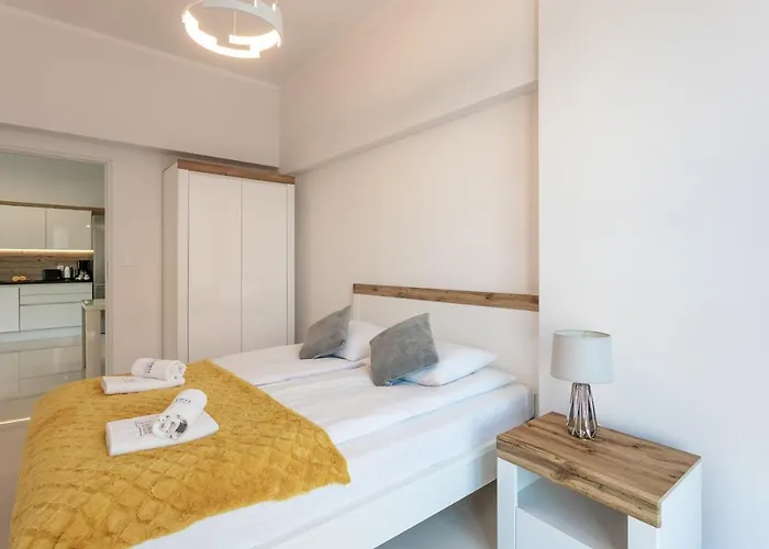 Ambria Platan Tower *