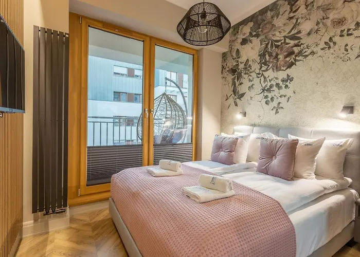 Ambria Platan Tower *