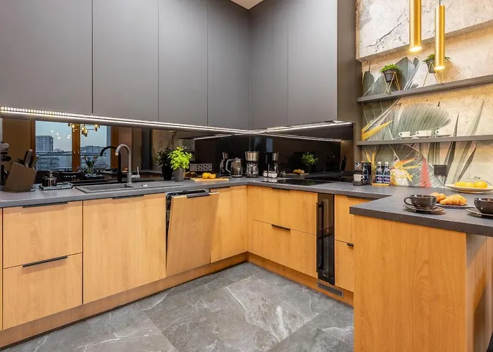 Ambria Platan Tower Apartment *